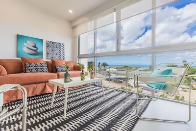 Image de Notre grand condo d'évasion # 216