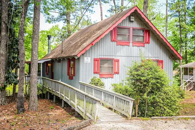 Image de Pine Mountain Club Chalets - Trois chambres au bord du lac # 77 - Animaux non acceptés