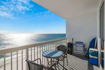 Image de Juste amélioré, en bord de mer, vue sur l'océan, 19e étage