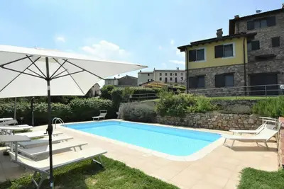 Belle maison de vacances privée avec piscine, Wifi, Tv, terrasse, vue panoramique et parking