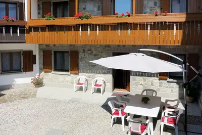 Image de Magnifique maison de vacances privée pour 8 personnes avec Wifi, Tv, patio et parking