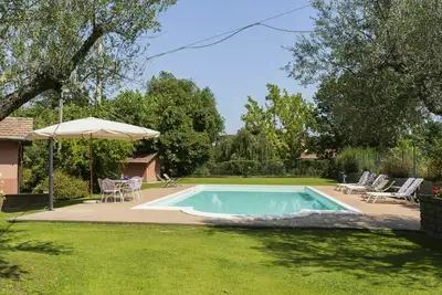 Image de Belle maison de vacances privée avec Wifi, piscine privée, climatisation, Tv, patio et parking