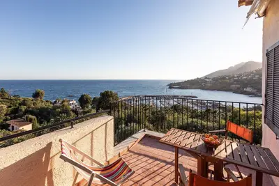 Image de Nouveau :Appartement de rêve avec 2  terrasses ensoleillées pleine vue mer.