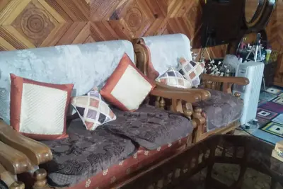 Image de Restez nourriture et maison Ă Naggar