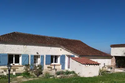 Image de Maison de campagne avec piscine