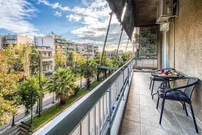 Image de Appartement à Gazi avec vue sur l'Acropole