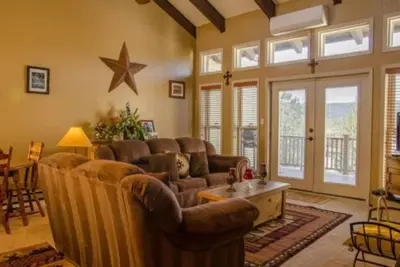 Image de Logement de 2 chambres à Ruidoso
