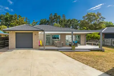 Image de Rose's Beach Pad - Maison de vacances Matarangi