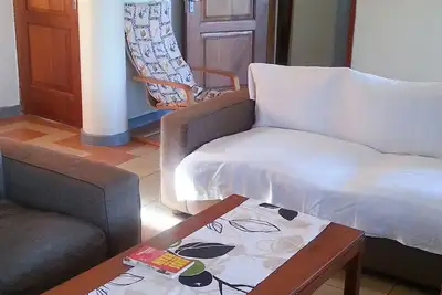 Image de L'appartement Wb est une belle maison et est situé près de la colline présidentielle.