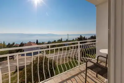 Image de Appartement de vacances avec vue sur la mer et climatisation