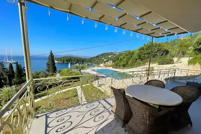 Image de Paleopetres K-One - plage \/ tavernes Ă 200m - grande piscine - vue fantastique sur la mer -