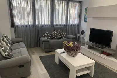 Image de Bel Appartement À Palamos PREMIÈRE Ligne De Mer