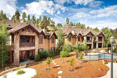 Image de Incredible Resort - Le club de Big Bear Village!