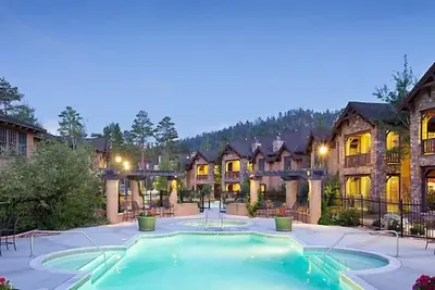 Image de Incredible Resort - Le club de Big Bear Village!