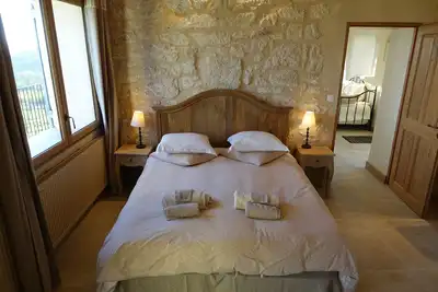 Image de Cottage de luxe primé pour 2 personnes dans un domaine biologique avec école de vin sur place