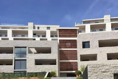 Image de Agréable appartement pour 4 personnes avec piscine, Wifi, climatisation, Tv, terrasse et parking