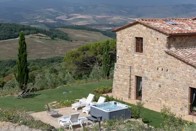 Image de Villa Ă Val D'orcia avec bain Ă remous panoramique