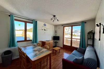 Image de 4 Pièces pour 8 pers avec balcon et casier à skis à Superdevoluy