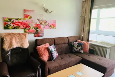Image de Appartement avec loggia dans un complexe calme, Ă environ 10 minutes Ă pied de la