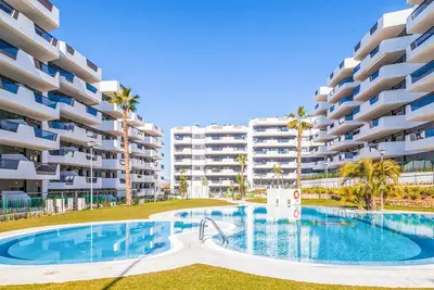 Image de Appartement confortable Ă Los Arenales.