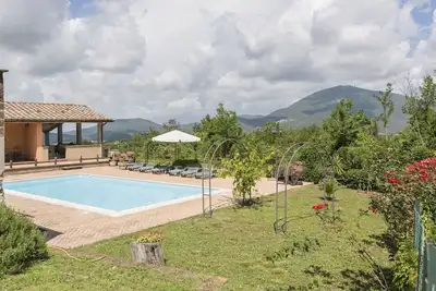 Image de Maison de vacances privée avec Wifi, piscine privée, Tv, terrasse, animaux admis, parking