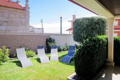 Image de Belle maison de vacances privée pour 8 personnes avec Wifi, Tv, terrasse et parking