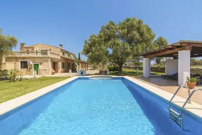 Image de Maison de vacances privée avec piscine privée, climatisation, Wifi, Tv, terrasse, parking