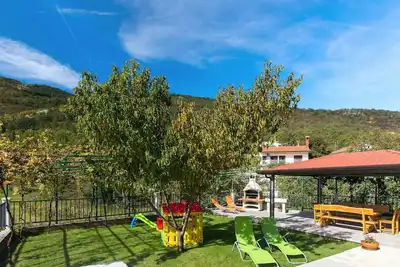 Image de Confortable appartement pour 4 personnes avec Wifi, climatisation, Tv, terrasse et parking