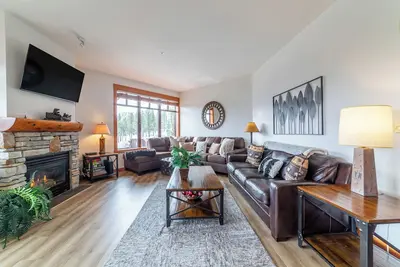 Image de White Mountain Lodge # 425