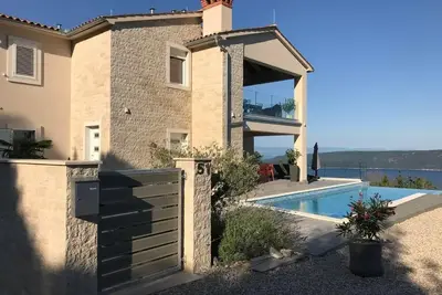 Image de Maison de vacances Brsec pour 1 - 18 personnes avec 6 chambres Ă coucher - Maison de vacances