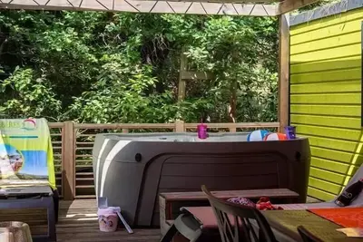 Image de Mobil home Premium Jacuzzi Climatisé 3 pièces 4 personnes