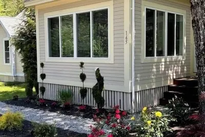 Image de Asseyez-vous, détendez-vous et profitez du chalet Sea-renity à Sealgass Village