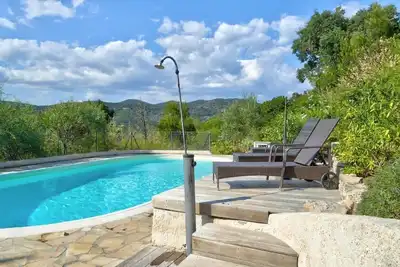 Image de Maison de vacances La Londe les Maures pour 1 - 8 personnes avec 3 chambres à coucher - Maison de va