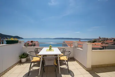 Image de Appartement d'une chambre prés de la plage Igrane, Makarska (A-18069-b)