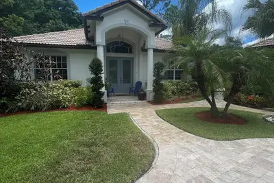 1000Sqft of Resort Living in Beautiful Wellington