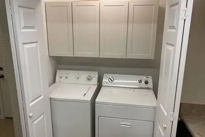 Image de Harmony Key un bel endroit pour se détendre et profiter d'un court au parc Big Lagoon