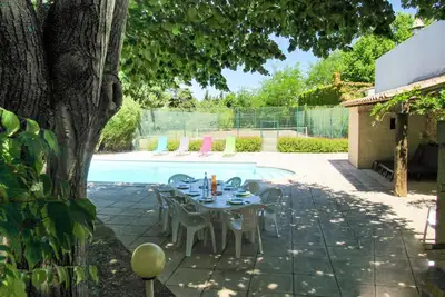 Image de Maison calme dans corbières avec piscine et court de tennis privés