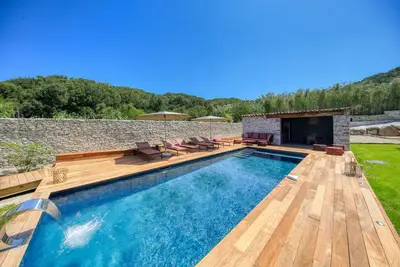 Image de Villa 4 chambres avec piscine privée à 5mn du port de Bonifacio