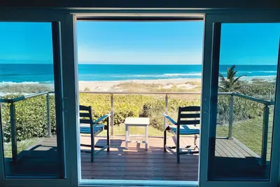 Image de Maison de ville luxueuse en bord de mer Ă quelques pas de la plage