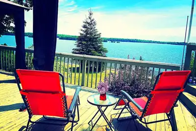 Image de Belle escapade au bord du lac en chambre privée sur Q Estate Bungalow