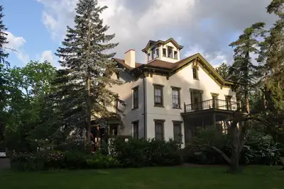 Image de Palavas - La villa aux lauriers