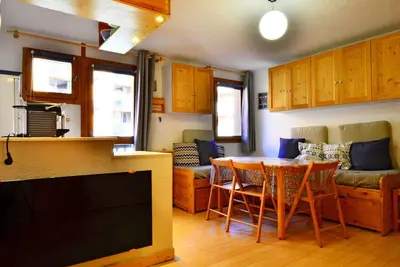 Image de Charmant 2 pièces pour 5 pers. à 1 min. des pistes, balcon exposé Sud/Ouest, Wi-Fi et parking gratuit