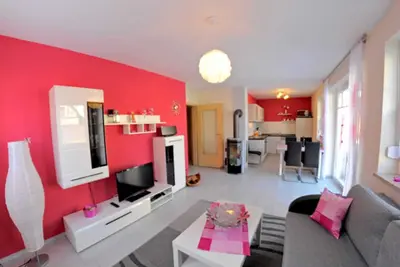 Image de 3 pièces au rez-de-chaussée - maison de vacances Müritzlust - appartements de vacances