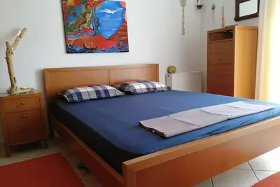 Image de Maison confortable, accueillante, quartier calme dans la vieille ville. A pied vous ĂŞtes partout!