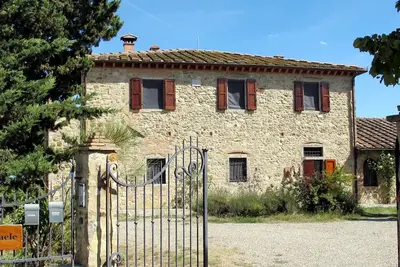 Image de Merveilleuse maison de vacances avec Wifi, Tv, terrasse, animaux admis, vue panoramique et parking