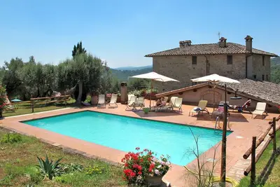 Image de Belle maison de vacances privée avec piscine privée, Wifi, Tv, patio, vue panoramique, parking