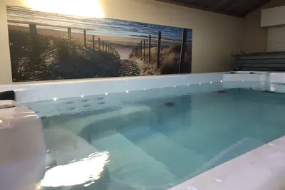 Image de Villa Dune & Spa 8 pers, 50 m mer, jacuzzi de nage intérieur
