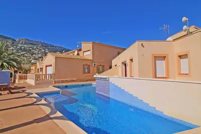 Image de Bel appartement avec climatisation, piscine, Wifi, Tv, terrasse, animaux admis et parking