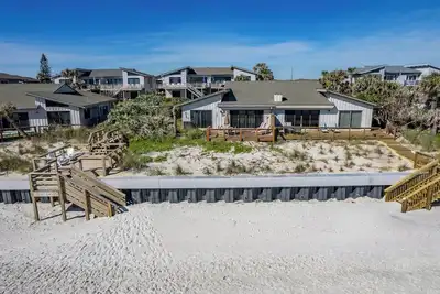 Image de Maison de ville merveilleusement spacieuse et directe en bord de mer avec loft - Sea Dunes A2