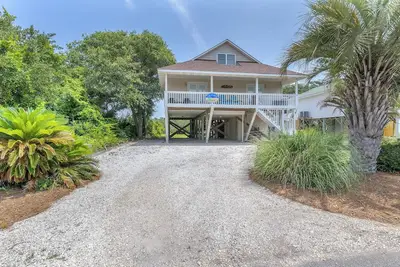 Image de Lay Z Days: Wetland and Wildlife Views in Walking Distance to the Beach